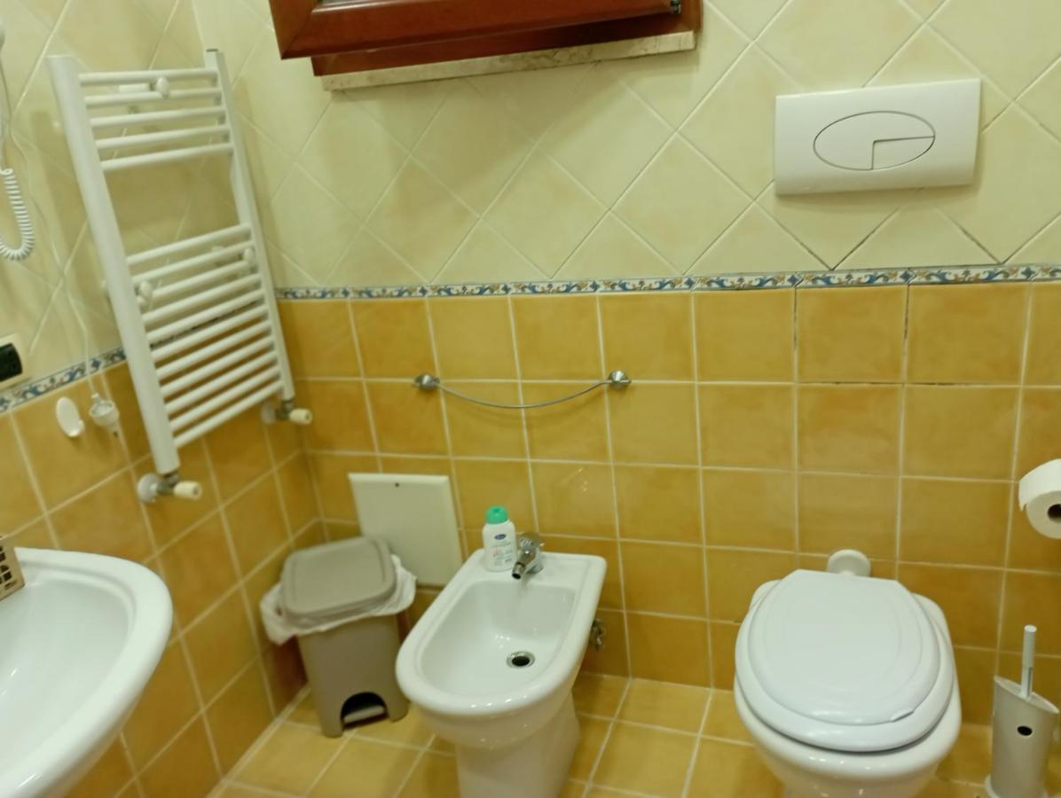 ナポリLa Casa Di Simoneアパートメント エクステリア 写真