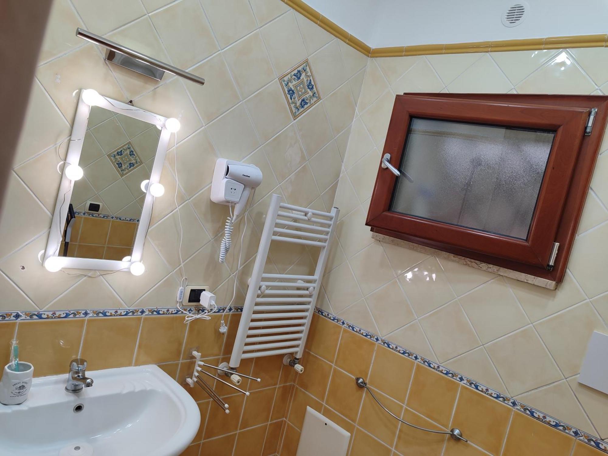 ナポリLa Casa Di Simoneアパートメント エクステリア 写真